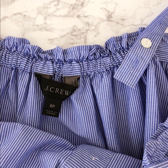 J CREW BUTTON AND RUFFLE TOP - Picture 5 of 7